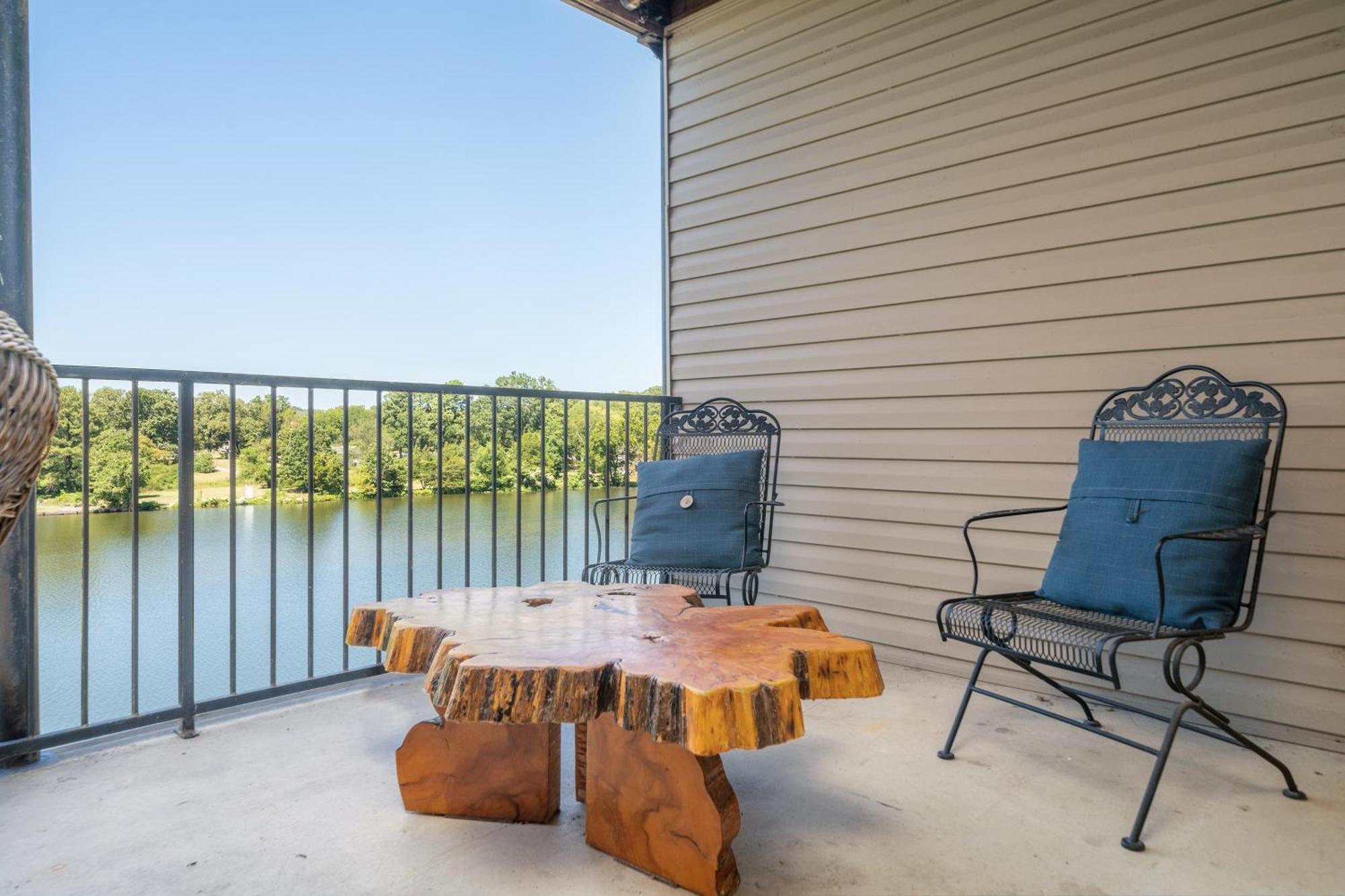Ember'S View, Spa City Jewel- Lovely Lake Condo Hot Springs Buitenkant foto